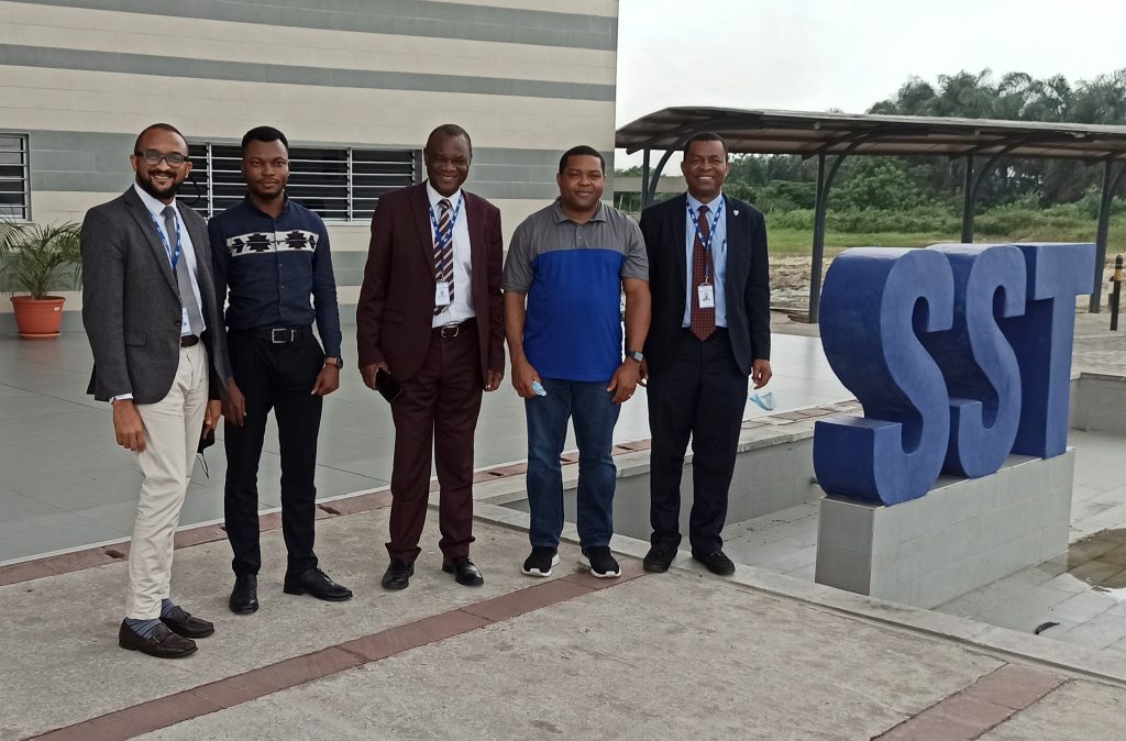 Associate Professor Ikechukwu Ohu of Gannon University USA visits SST